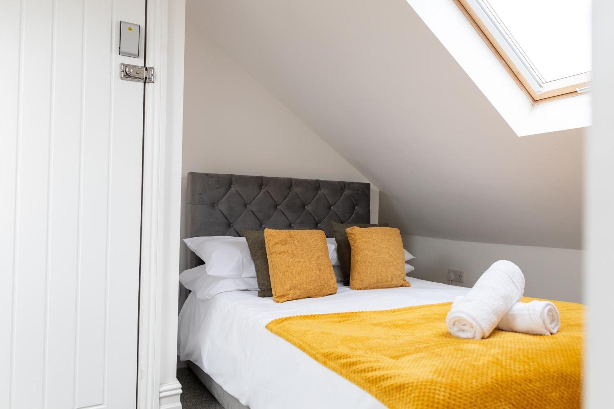 Bay City Studio Apartments Cardiff Exterior foto