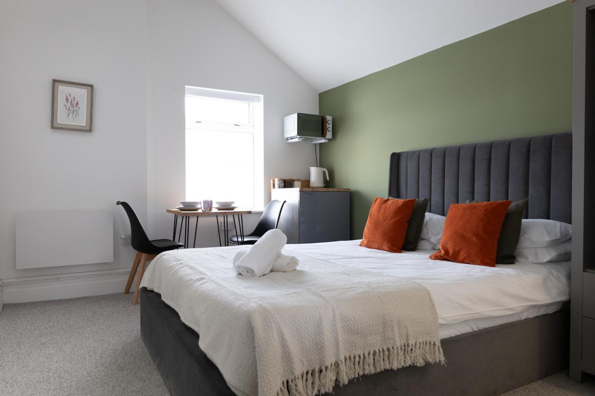 Bay City Studio Apartments Cardiff Exterior foto